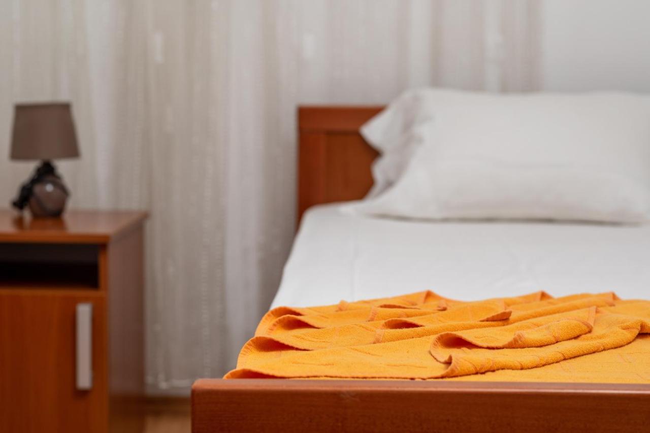 בודווה Apartmani Jovan מראה חיצוני תמונה