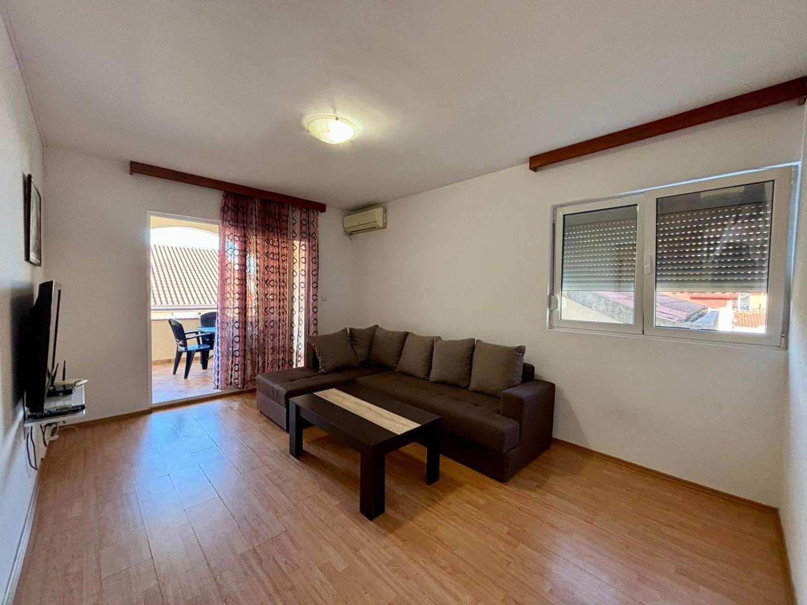 בודווה Apartmani Jovan מראה חיצוני תמונה