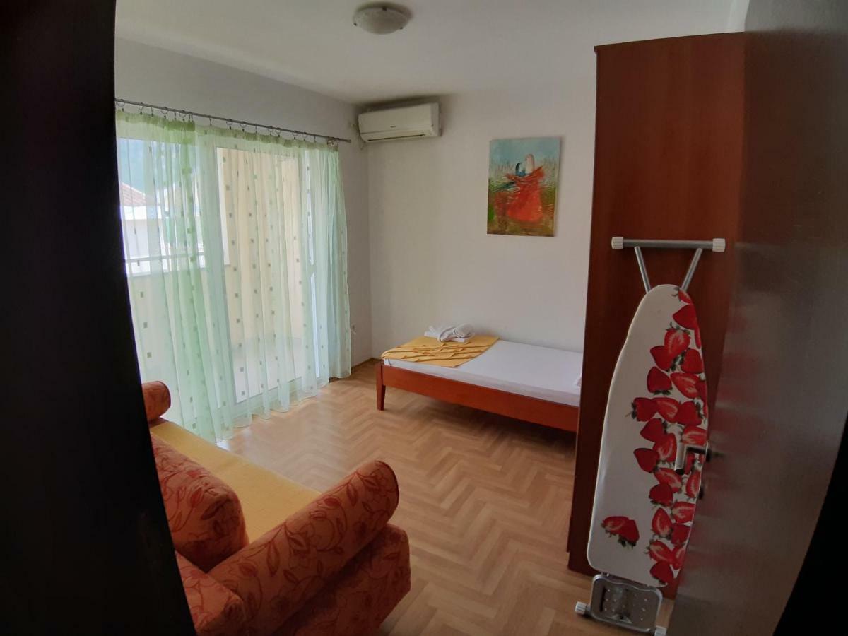 בודווה Apartmani Jovan מראה חיצוני תמונה