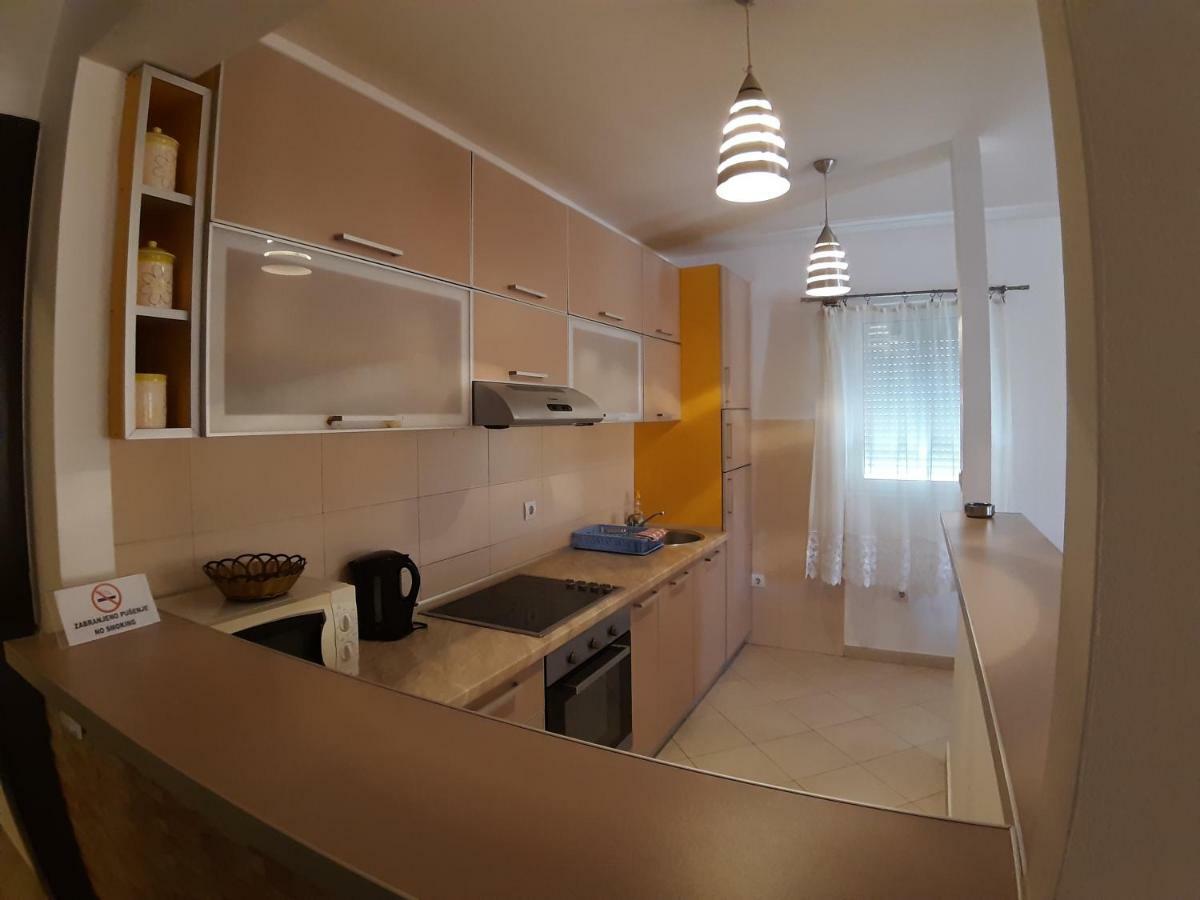 בודווה Apartmani Jovan מראה חיצוני תמונה