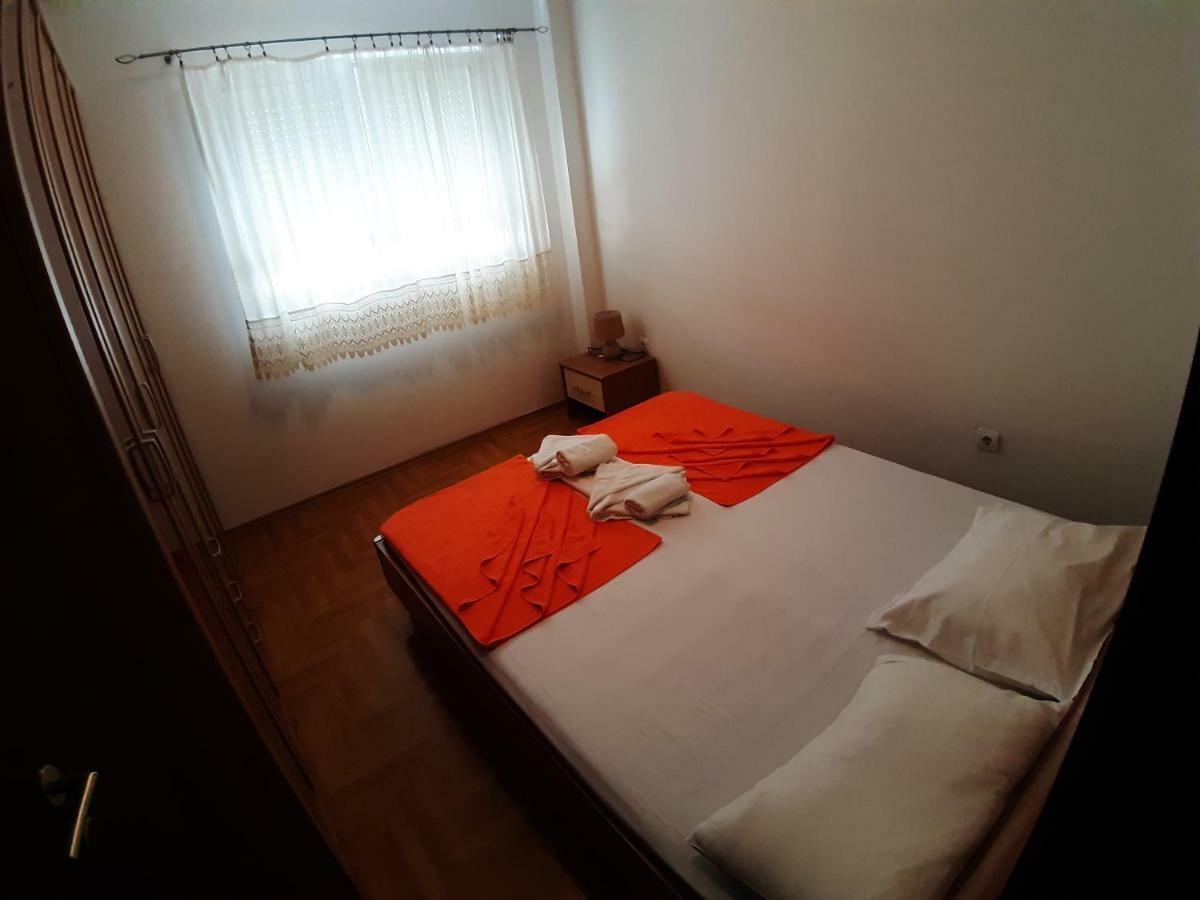 בודווה Apartmani Jovan מראה חיצוני תמונה