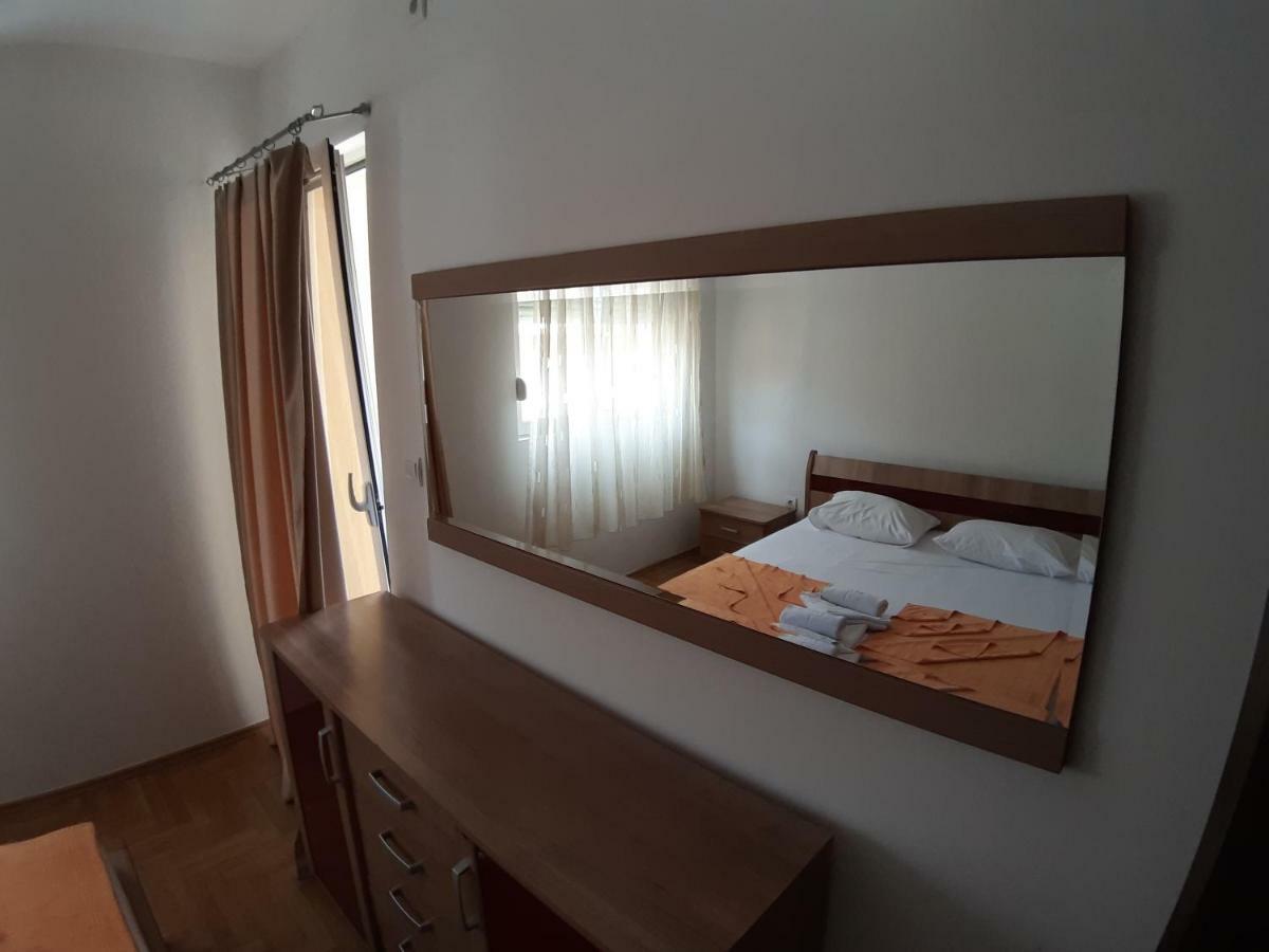 בודווה Apartmani Jovan מראה חיצוני תמונה