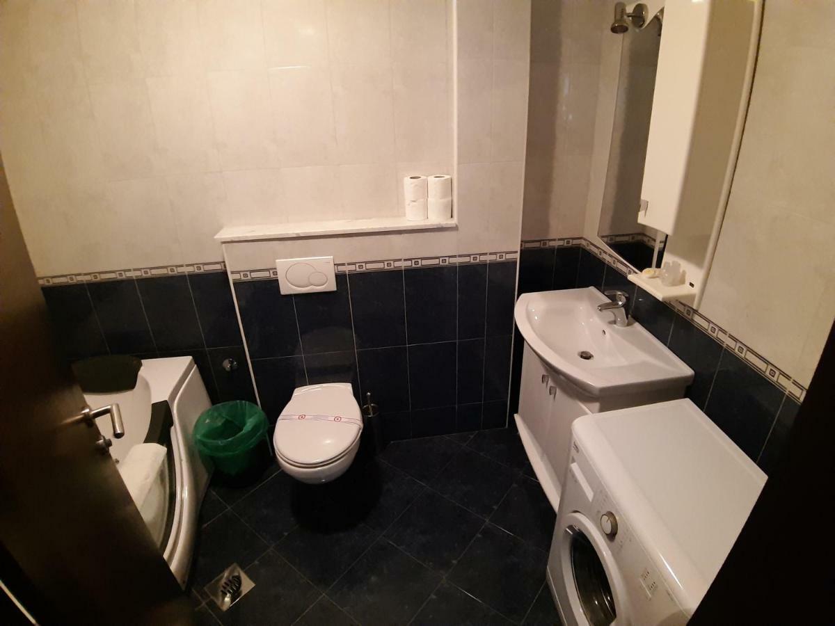 בודווה Apartmani Jovan מראה חיצוני תמונה